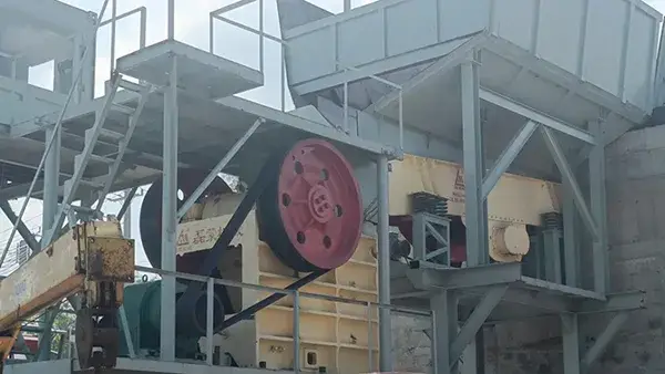 Проект дробильно-сортировочного комплекса для дробления гранита 450 т/ч во Вьетнаме